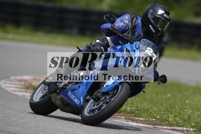 /Archiv-2024/29 12.06.2024 MOTO.CH Track Day ADR/Gruppe blau/21